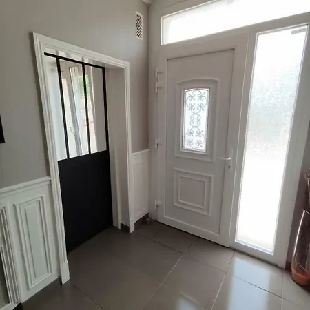 La Maison De L'avenue Βίλα *